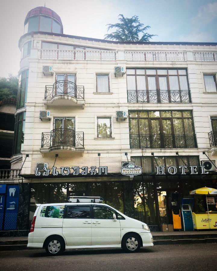Hotel Traveler Кутаиси Экстерьер фото